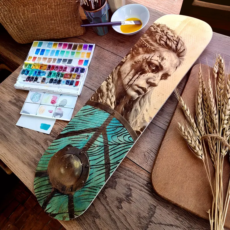 lagertha-nilesna-woodcraft-skateboard-viking (2)